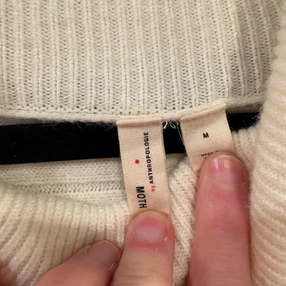 Moth by Anthropologie $98 Ivory Ribbed Cowl Neck Sweater M EUC Rayon Blend